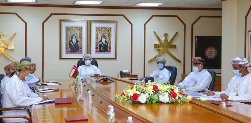 لقاء مرئي بين وزيري التجارة في السلطنة والسعودية