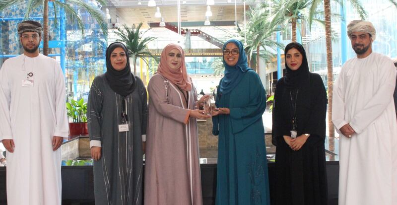 بنك مسقط يفوز بجائزة “ويلز فارجو ” لتميزه في مجال تحويل الأموال