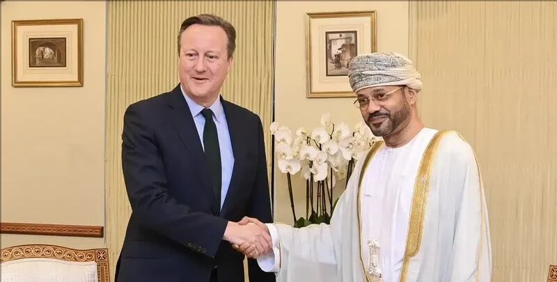 وزير الخارجية البريطاني: نعمل مع سلطنة عُمان على تعزيز الاستقرار الإقليمي