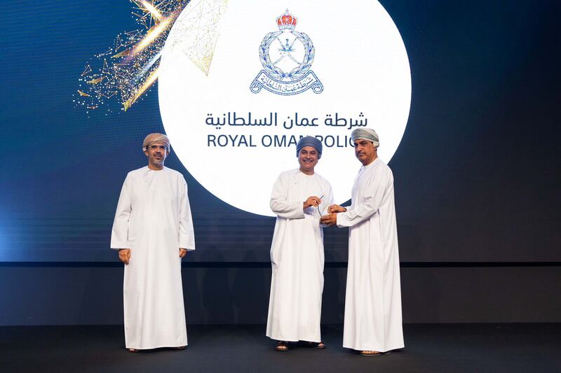 تقديرا لدورها في تعزيز الدفع الإلكتروني: بنك مسقط يحتفي بالمؤسسات الحكومية والشركات ويعلن عن جوائز “شراكة دائمة”