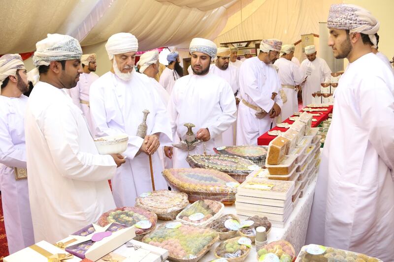 40 مشروعًا عمانيًا في “سوق الرواد”