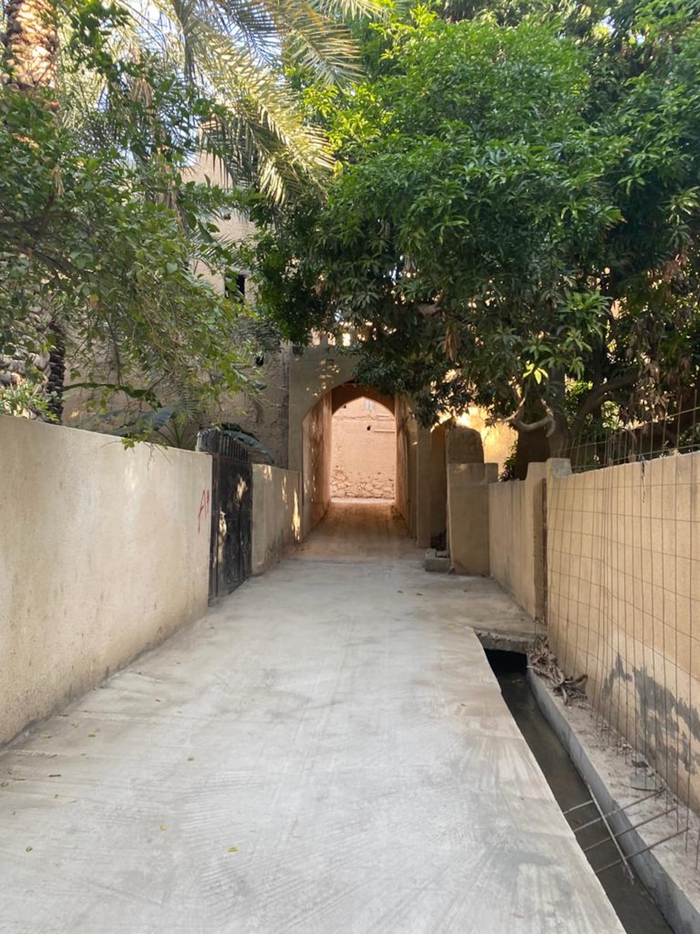 ترميم مواقع سياحية