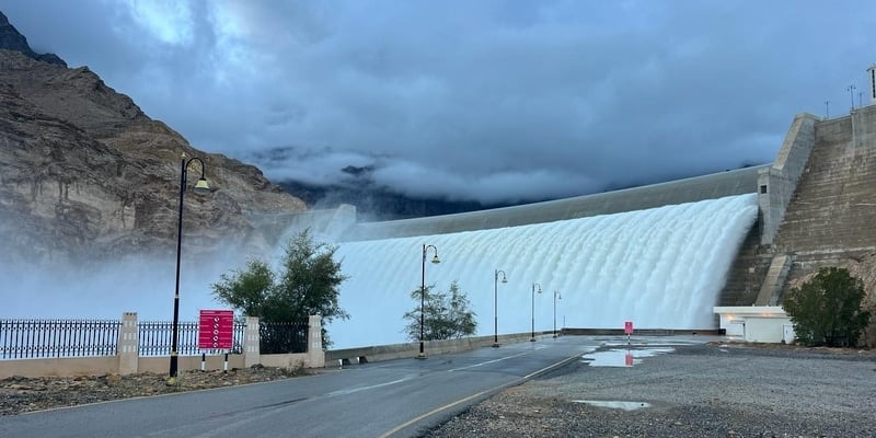 27 سدًّا عُمانيًا تحتجز أكثر من 134 مليون متر مكعب من المياه؛ فكيف يُستفاد منها؟