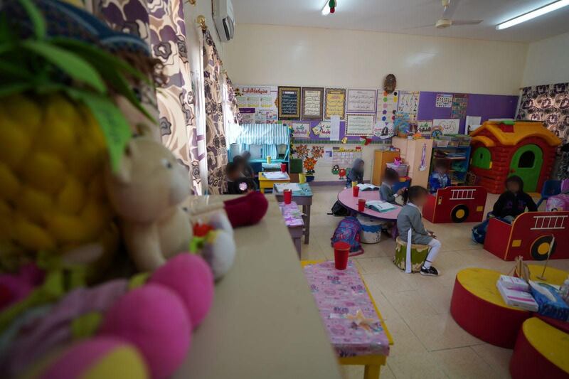 دار العطاء تُجهز 10 صفوف تهيئة في المدراس الحكومية