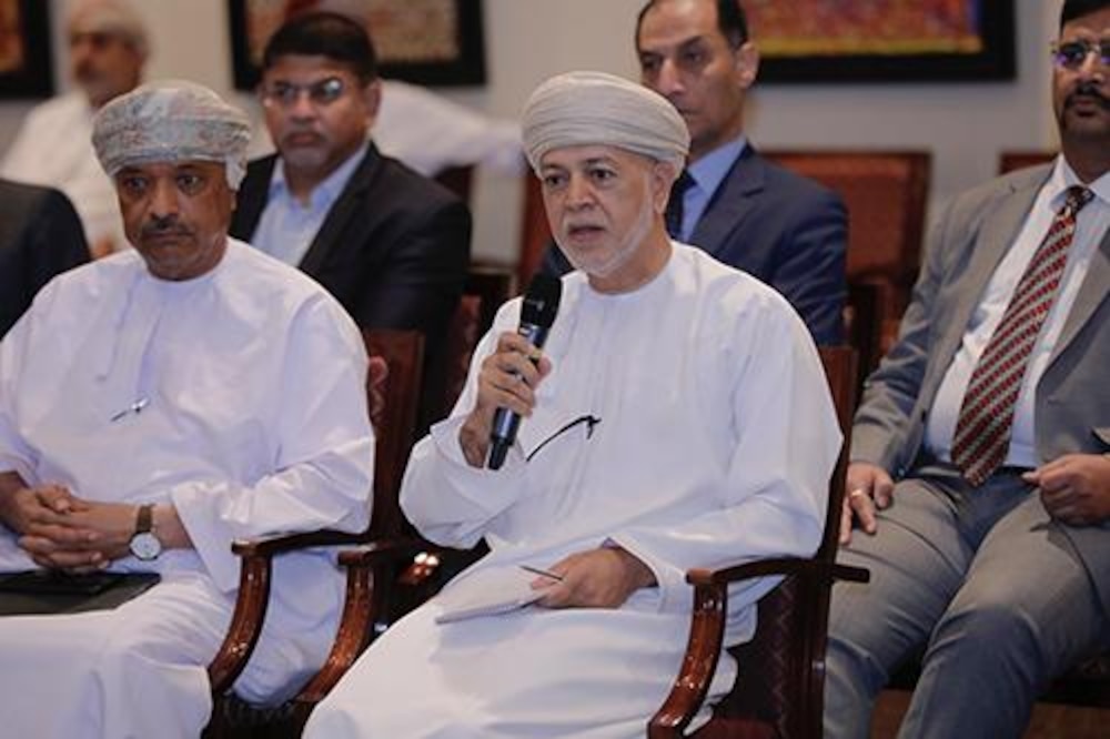 حلقة عمل بين وحدة متابعة تنفيذ رؤية عمان 2040 ومؤسسة الزبير