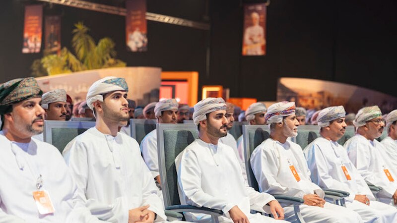 سمو السيد ذي يزن بن هيثم آل سعيد يرعى انطلاق معًا نتقدم