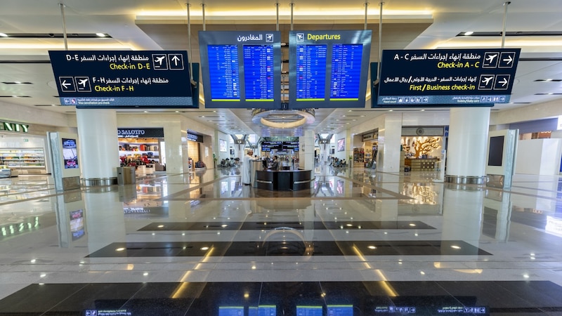 اتفاقية لتحسين العمليات في مطار مسقط الدولي