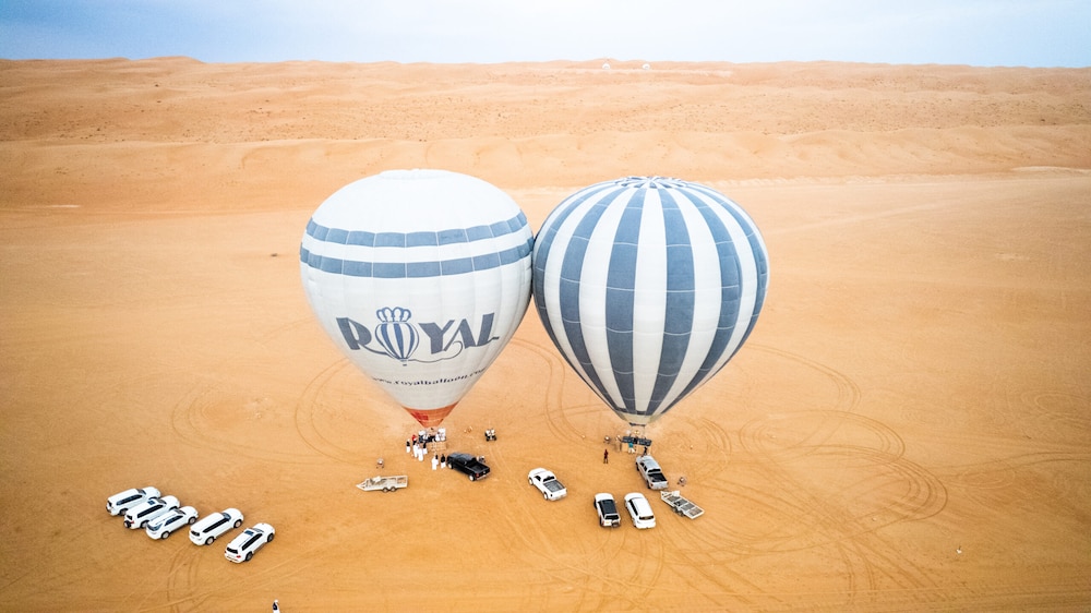 المناطيد ستطير من جديد في السماء العمانية.. والشركة توضح الأسعار