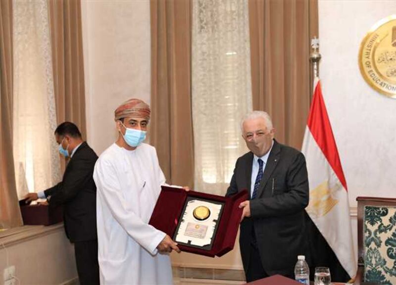 استعراض علاقات التعاون التعليمي بين السلطنة ومصر
