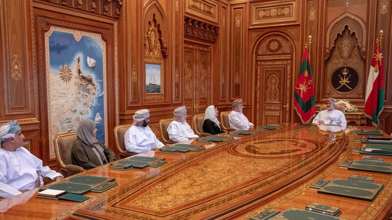 بالفيديو: جلالة السلطان يستقبل رئيس وأعضاء مكتب مجلس الدولة