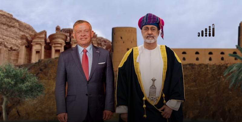 جلالة السلطان في مقدمة مستقبليه: ملك الأردن يصل سلطنة عمان