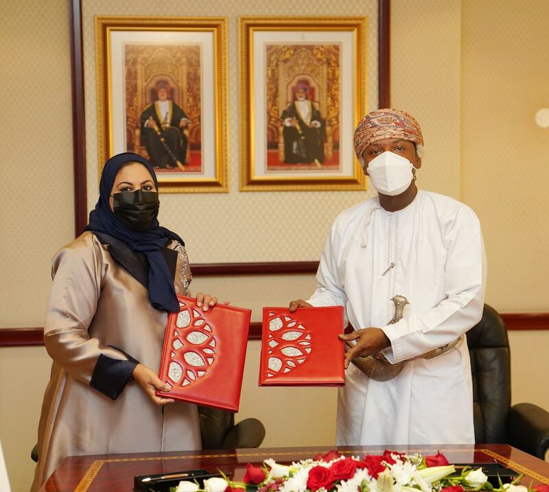 إعادة تدوير العملة العمانية المتلفة