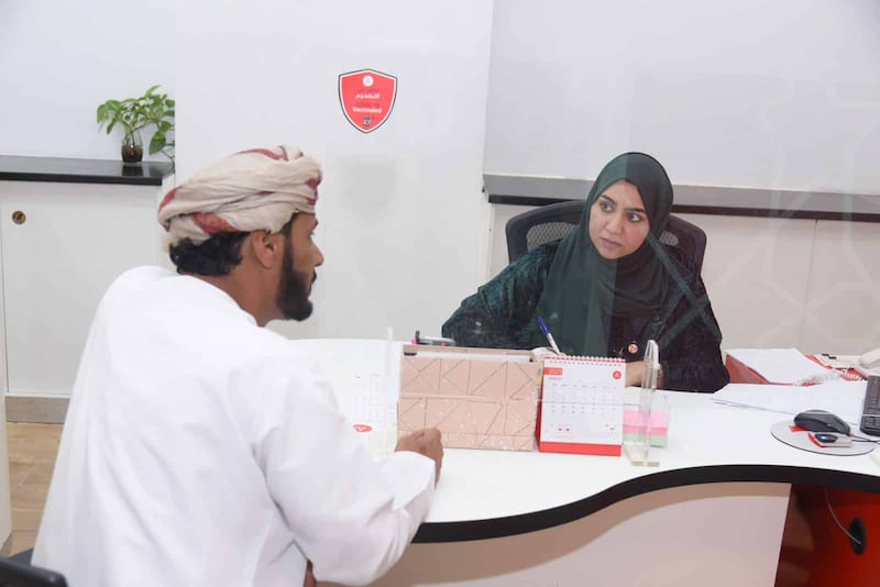 فروع بنك مسقط المخصصة للمؤسسات الحكومية والشركات تقدم خدمات وتسهيلات مصرفية تلبي احتياجات القطاع