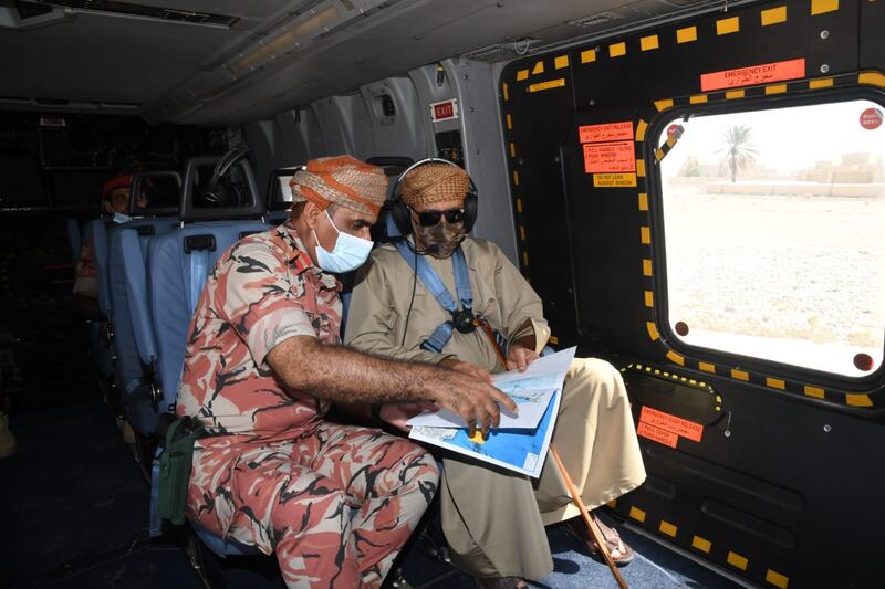 سمو السيد شهاب يزور المناطق المتضررة بشاهين