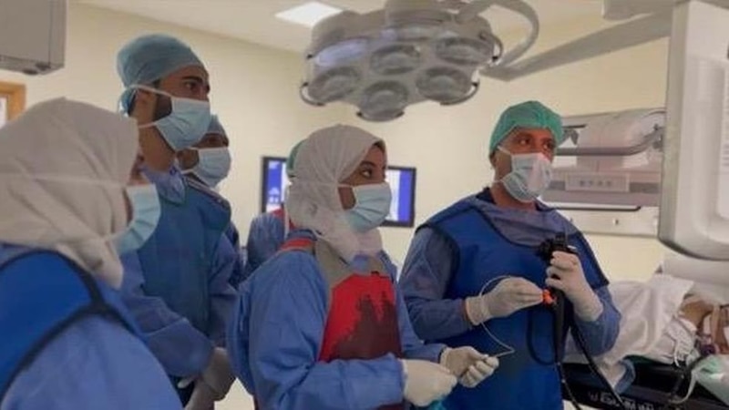بتقنية حديثة: المستشفى السلطاني يُخلّص مريضًا من التهاب المرارة في ربع ساعة