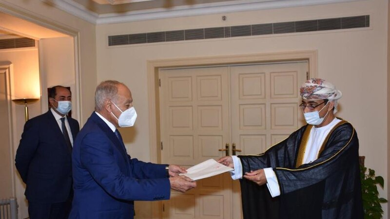 مندوبنا الدائم في الجامعة العربية يسلّم أوراق اعتماده