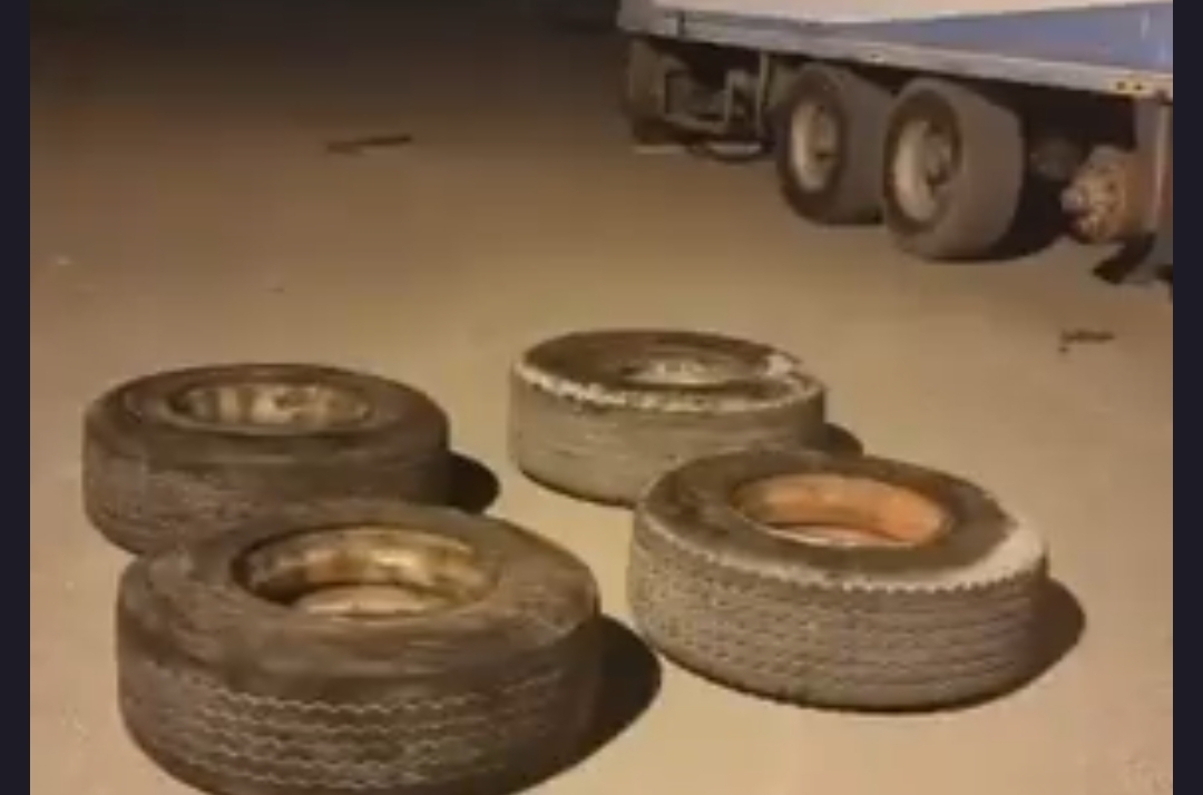 بالفيديو: ممنوعات مخبّأة بطريقة مُحكمة