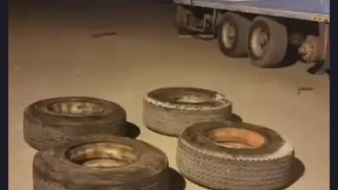 بالفيديو: ممنوعات مخبّأة بطريقة مُحكمة