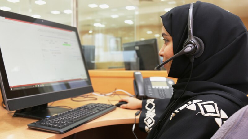 باتصال هاتفي: بدء استطلاع حول الخدمات الحكومية