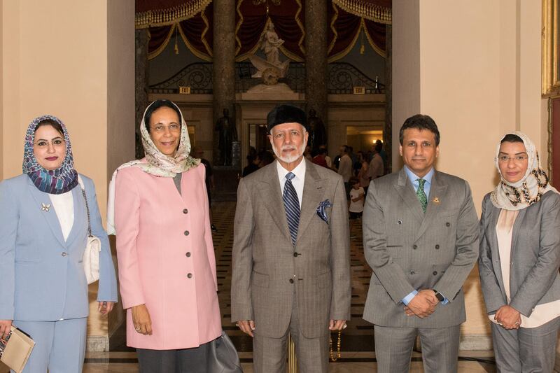 بن علوي يشارك في اجتماع هو الأول من نوعه حول العالم