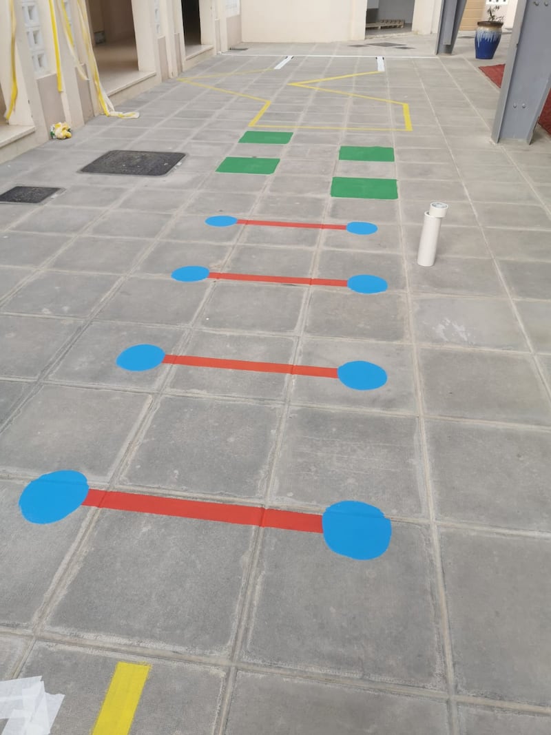 بالصور والفيديو: مدرسة تنشئ مسارًا رياضيًا لرفع المهارات الإدراكية والمعرفية لطلبتها