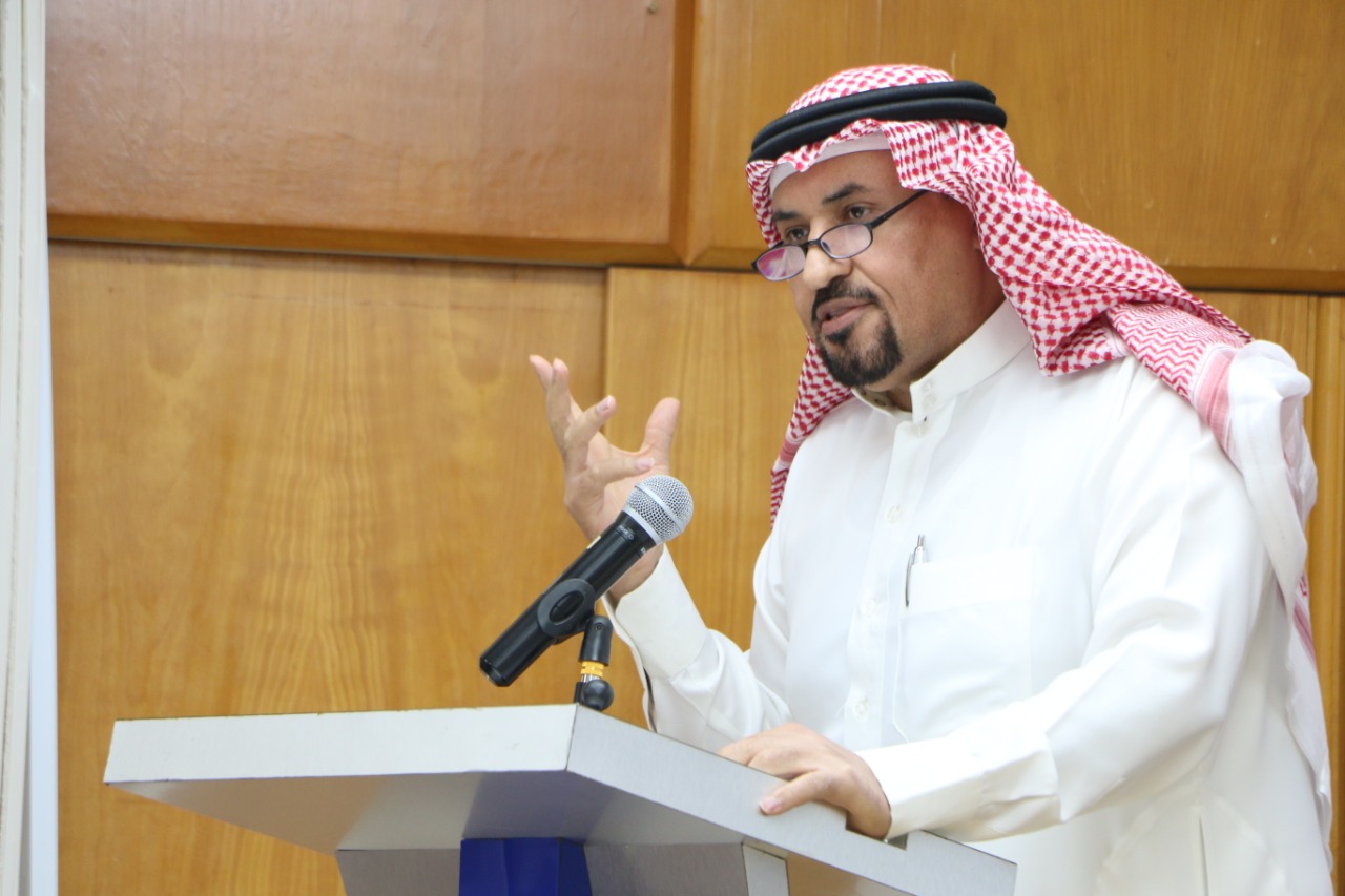 مبادرة “أقرأ” تتساءل: أيهما يأتي أولًا؛ القراءة أم الكتابة؟