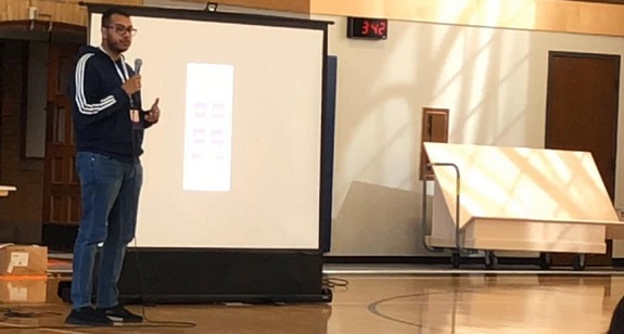 عُماني يصمم تطبيقا إلكترونيا لعمل المناوبات ويحصد الثالث في مسابقة عالمية