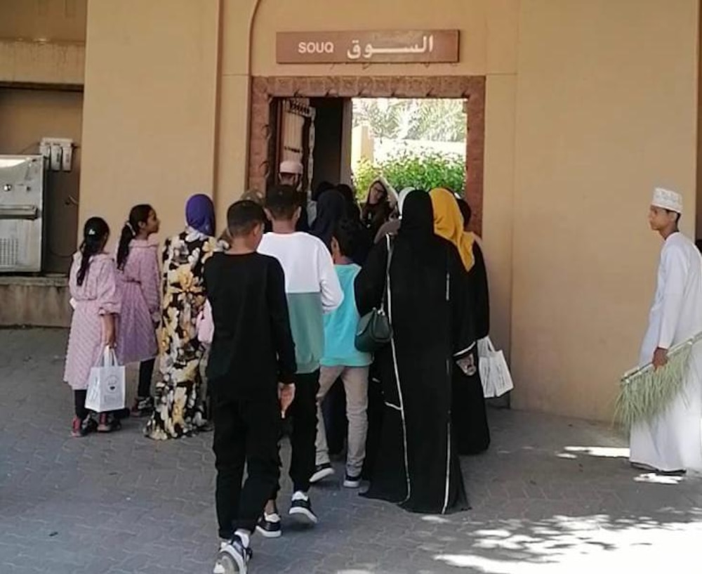 “إكساب” يأخذ أيتامًا وأبناء أسر معسرة في جولات سياحية