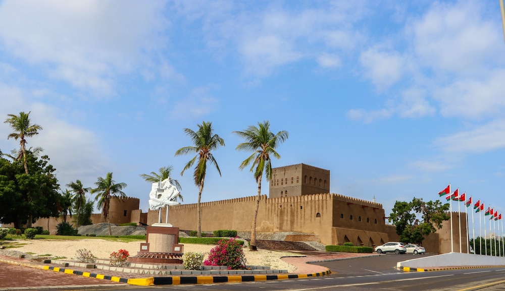 صحار وجهة سياحية مميزة، فماذا تعرف عنها؟