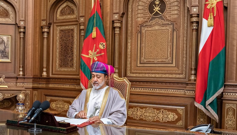 د.رجب العويسي يكتب: التعليم المنتج في خطابات جلالة السلطان المعظم