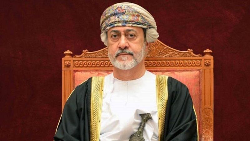جلالة السلطان يعزي الملك سلمان