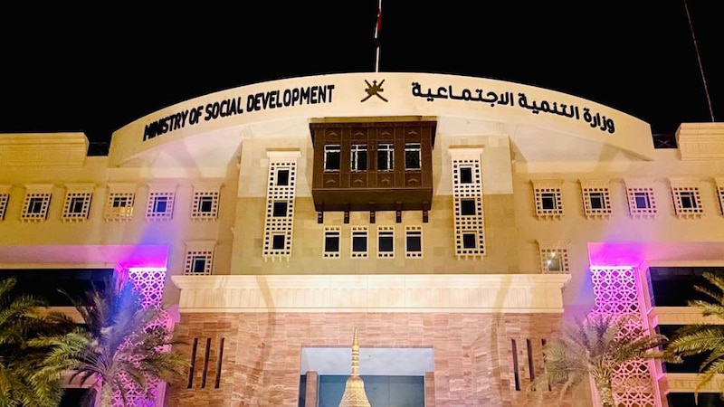 ماذا تعرف عن دار الوفاق التي تخدم الأطفال والنساء العضّل؟