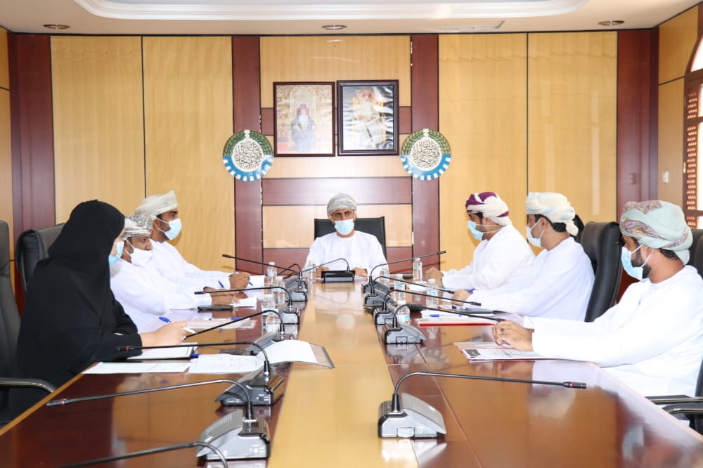 “غرفة شمال الباطنة” تدعو إلى الاستفادة من دعم الشركات الأهلية