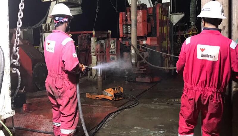 تسريح عمّال من شركة وذرفورد.. والشباب يطالبون بالتدخل العاجل