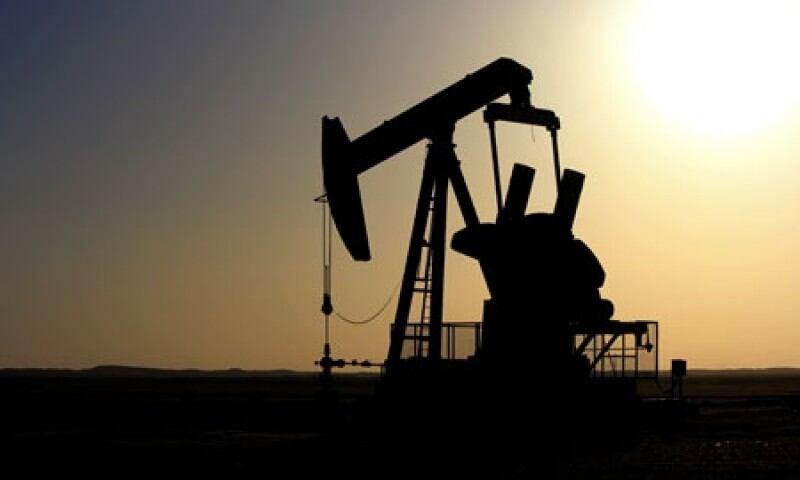 النقابة العمالية لإحدى الشركات تنشر تفاصيل حادثة الموظفة التي انهارت في مكان العمل