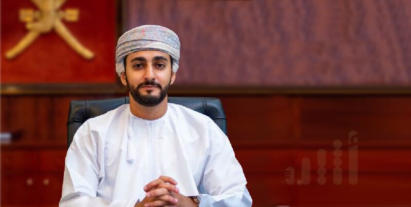 سمو السيد ذي يزن يلتقي برؤساء الأندية.. و “أثير” تعرض مُقترحات مطروحة في الاجتماع