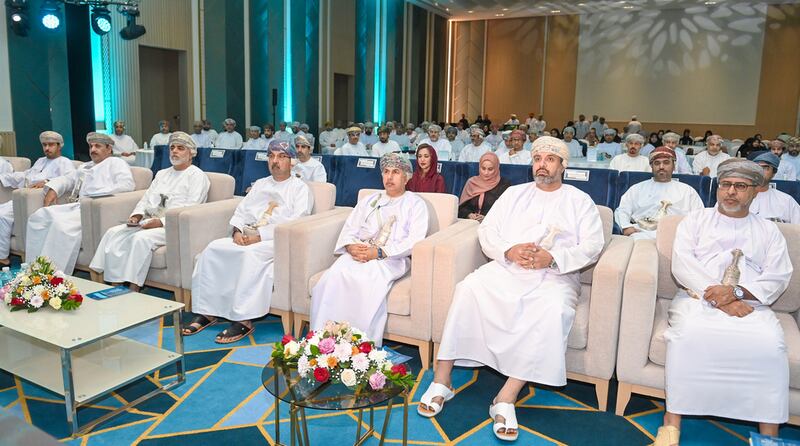 تدشين إطار وطني يضم 2000 مسمى وظيفي في القطاع الحكومي؛ فماذا يعني ذلك؟ 