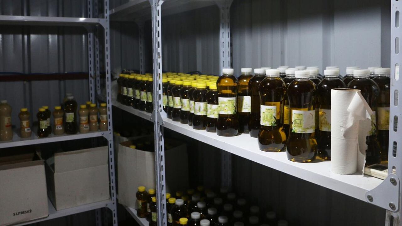 كميات كبيرة من الأطعمة تم التلاعب بتواريخ صلاحيتها: ضبطية جديدة لحماية المستهلك