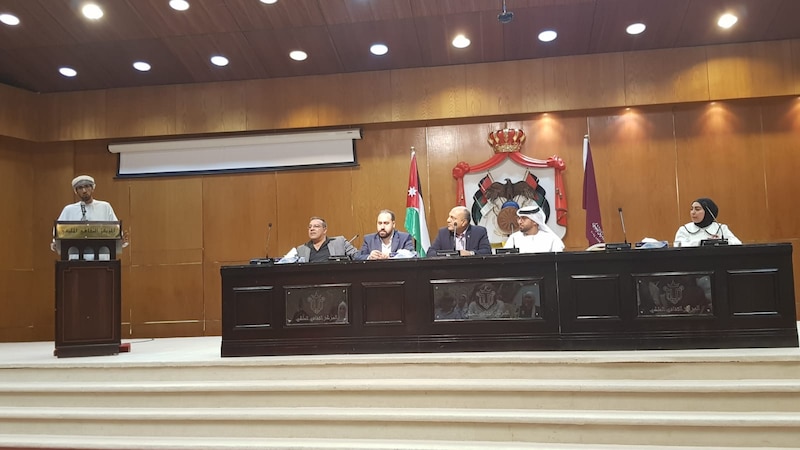 الشاعر عبدالله العريمي ينشر مخطوطات عشقه الأوّل في (جرش)