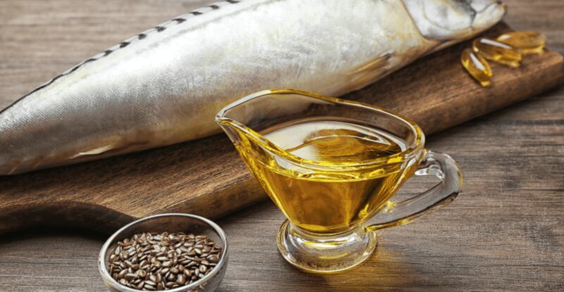 إيقاف الموافقة على طلبات تصنيع مسحوق وزيت السمك