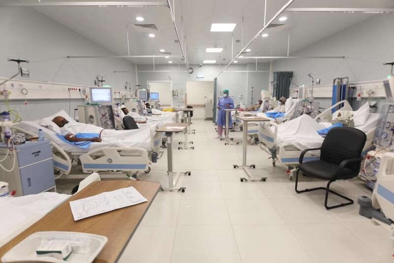 تشغيل مركز غسيل الكلى بالعامرات بكامل طاقته الاستيعابية