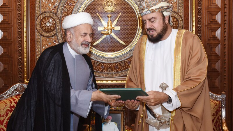 دعوة للسيد أسعد لزيارة إيران