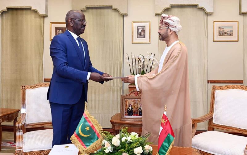 جلالة السلطان يتلقى رسالة خطية من رئيس موريتانيا