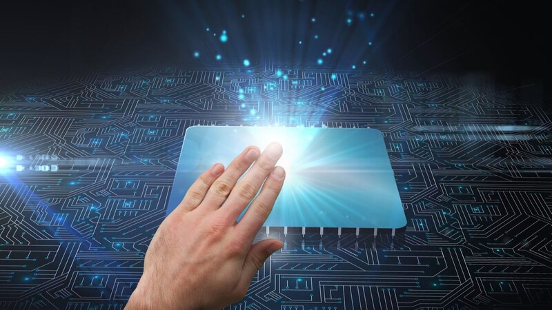 عمانتل تشارك بأحدث ابتكاراتها التقنية في كومكس 2024