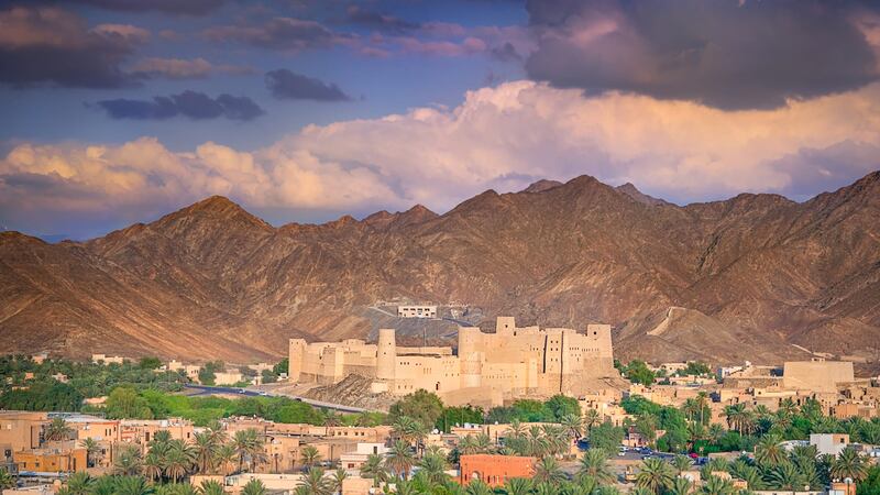 قرار وزاري لإدارة موقع واحة وقلعة بهلاء