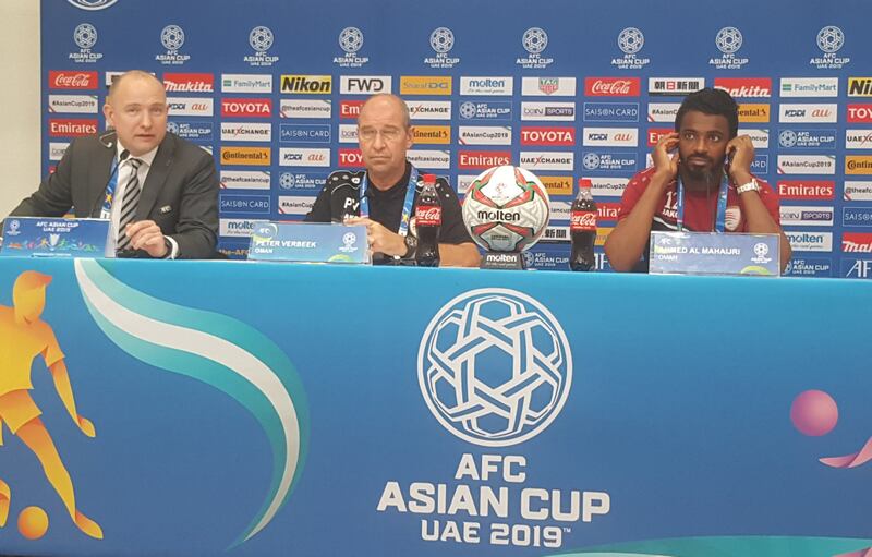 فيربيك “واثق” في لاعبي الأحمر ويكشف التحدي الأكبر أمام إيران