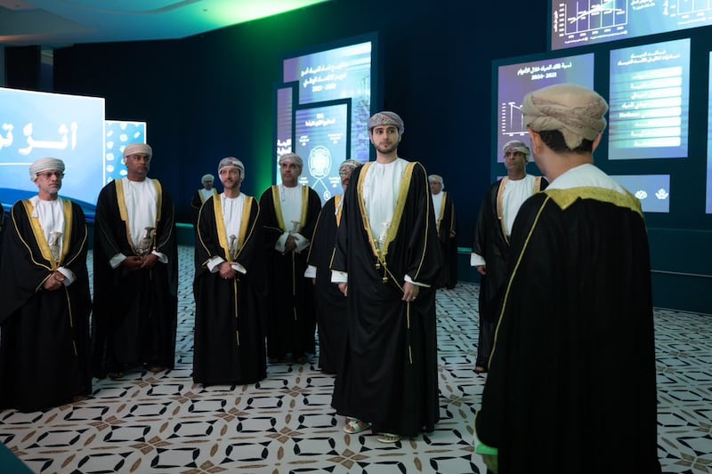 سمو السيد بلعرب يفتتح مشروعات تُعزز منظومة الأمن المائي