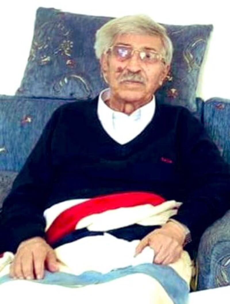 قامات مضيئة عبر “أثير”: الراحل الكبير الشاعر عبدالعزيز المقالح