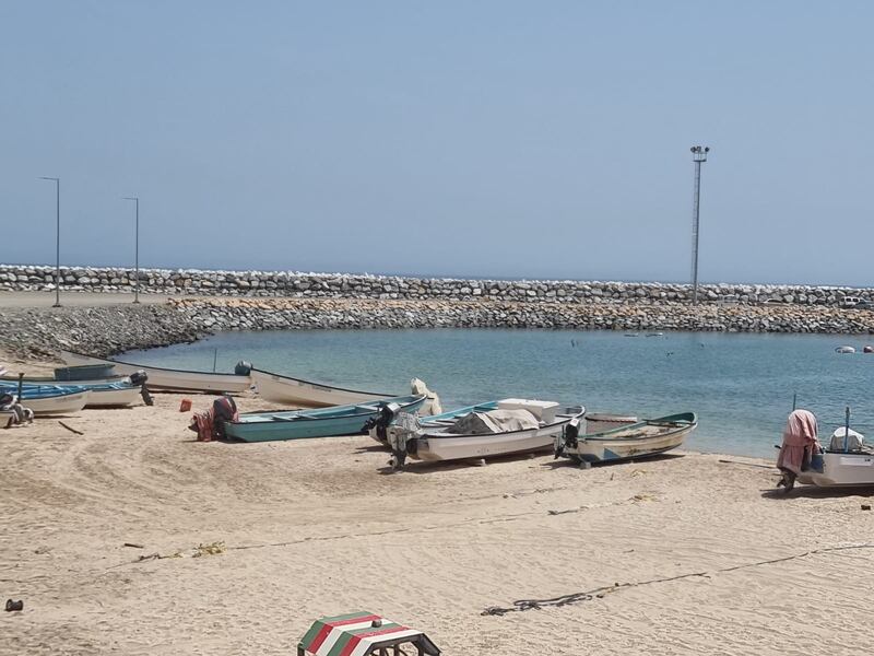 بالصور: معاناة سكّان “عينت” هل تجد لها آذانا صاغية؟