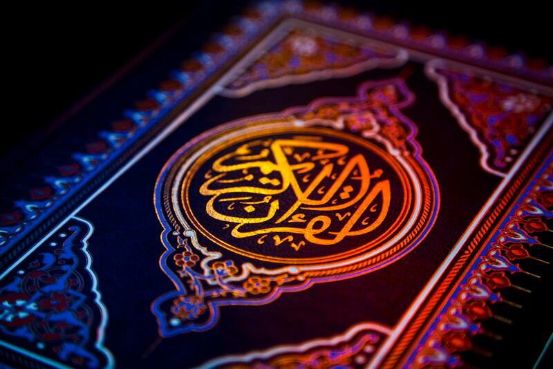 في إحدى محاكم السلطنة: تكليف متهم بحفظ جزء من القرآن خلال شهرين